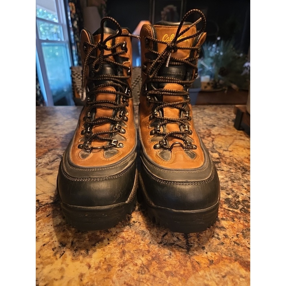 Cabelas Rugged Hiking Boots, Gore-tex ,mens 11, Thinsulate Ultra, Outdoors,...